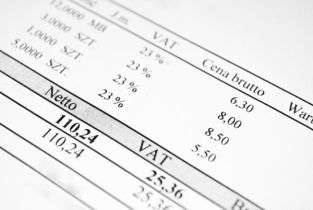 Jakie skutki wywołuje zawyżenie VAT na paragonie