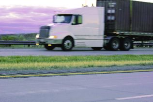 Poznaj skutki wycofania samochodu ciężarowego z działalności gospodarczej